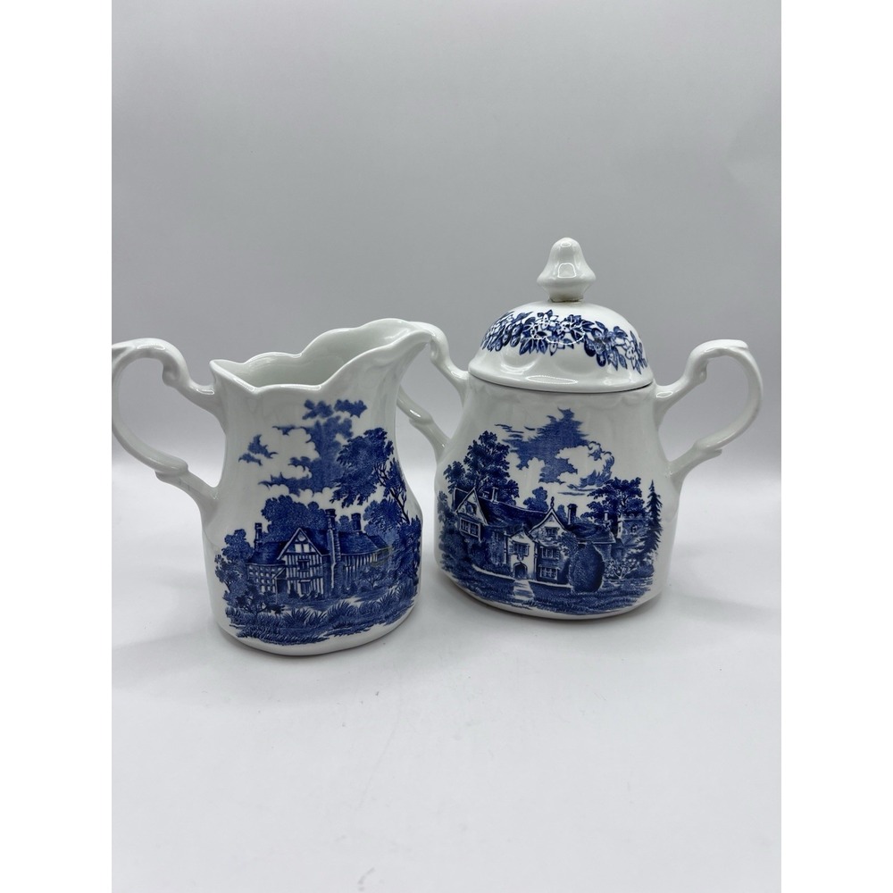 Vintage ROMANTIC ENGLAND by J&G Meakin. BlueCreamer & Sugar Ironstone 4.5"